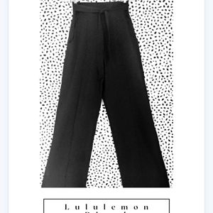 Lululemon Athletics black high waisted Noir pants